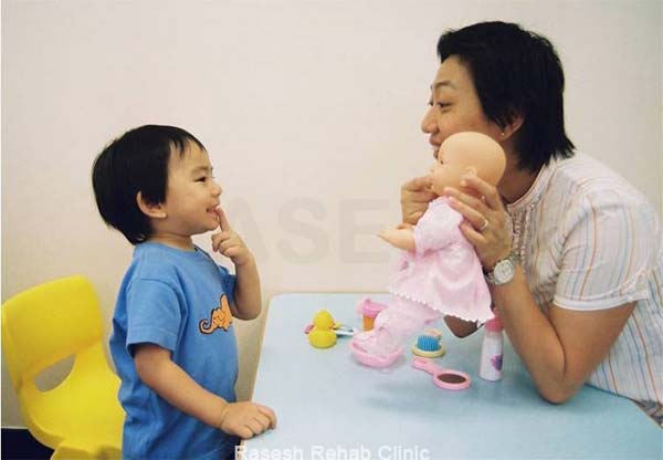 تمرین گفتار درمانی با کودک