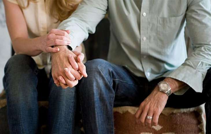 بیماری ام اس چه تأثیری بر زندگی زناشویی می‌گذارد؟ راهنمای ام اس و ازدواج